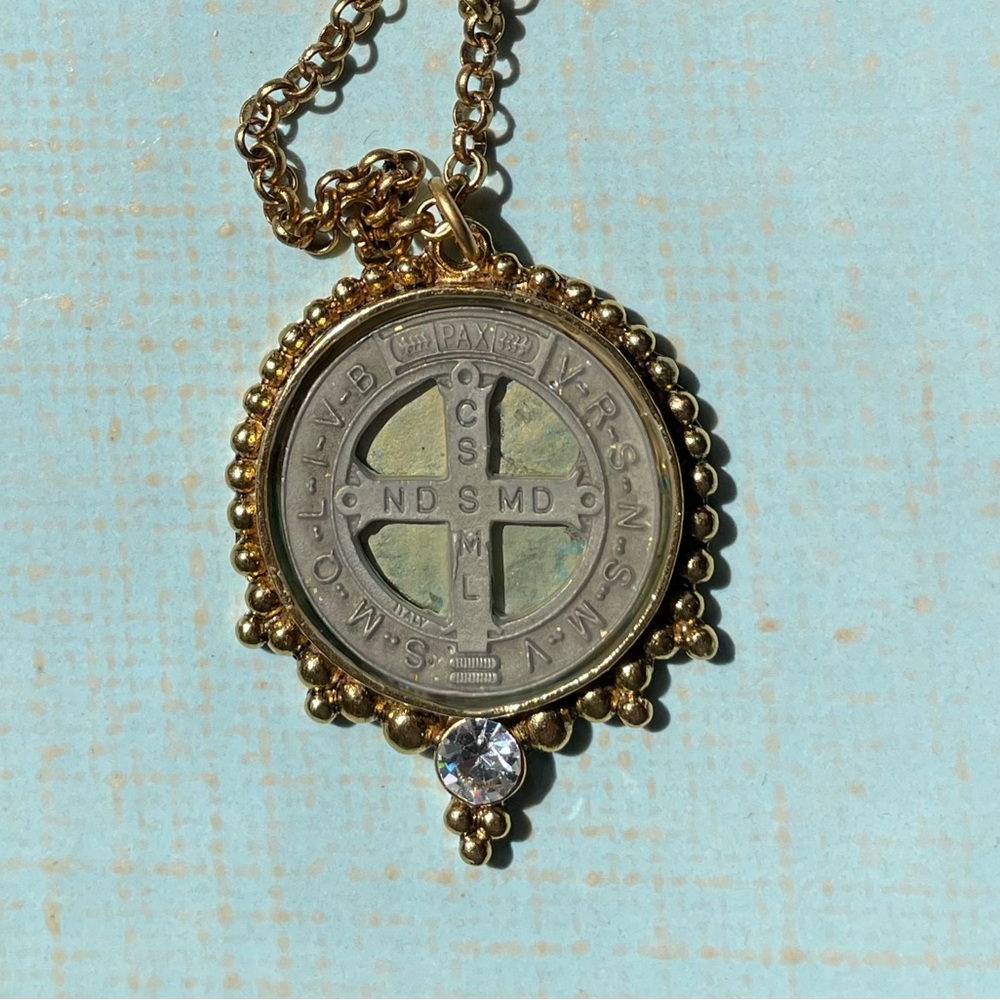 Virgin Saints & Angels Large San Benito Medallion - Picture 12 of 13